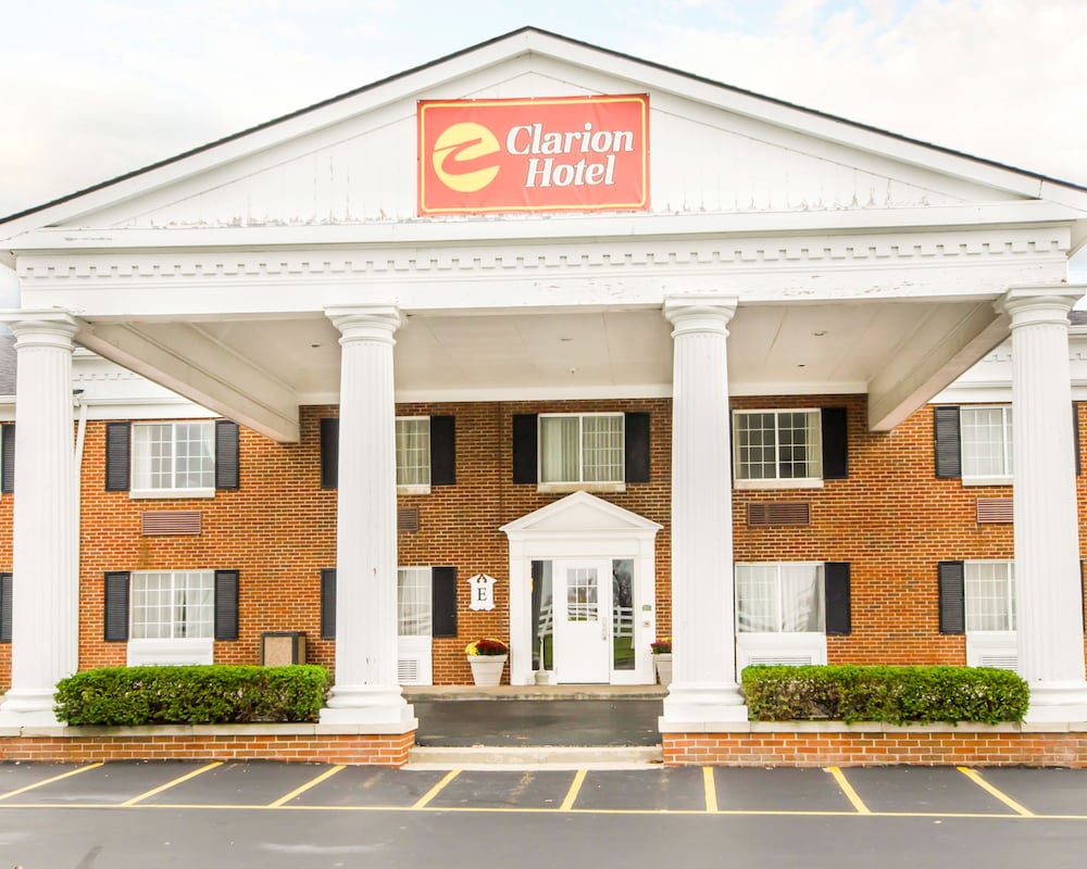 clarion hotel conference center north