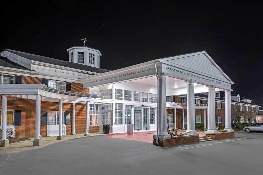 clarion hotel conference center north