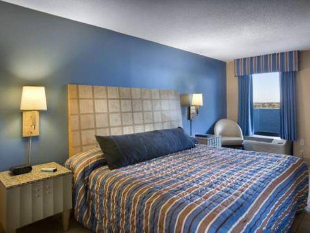 hotel blue