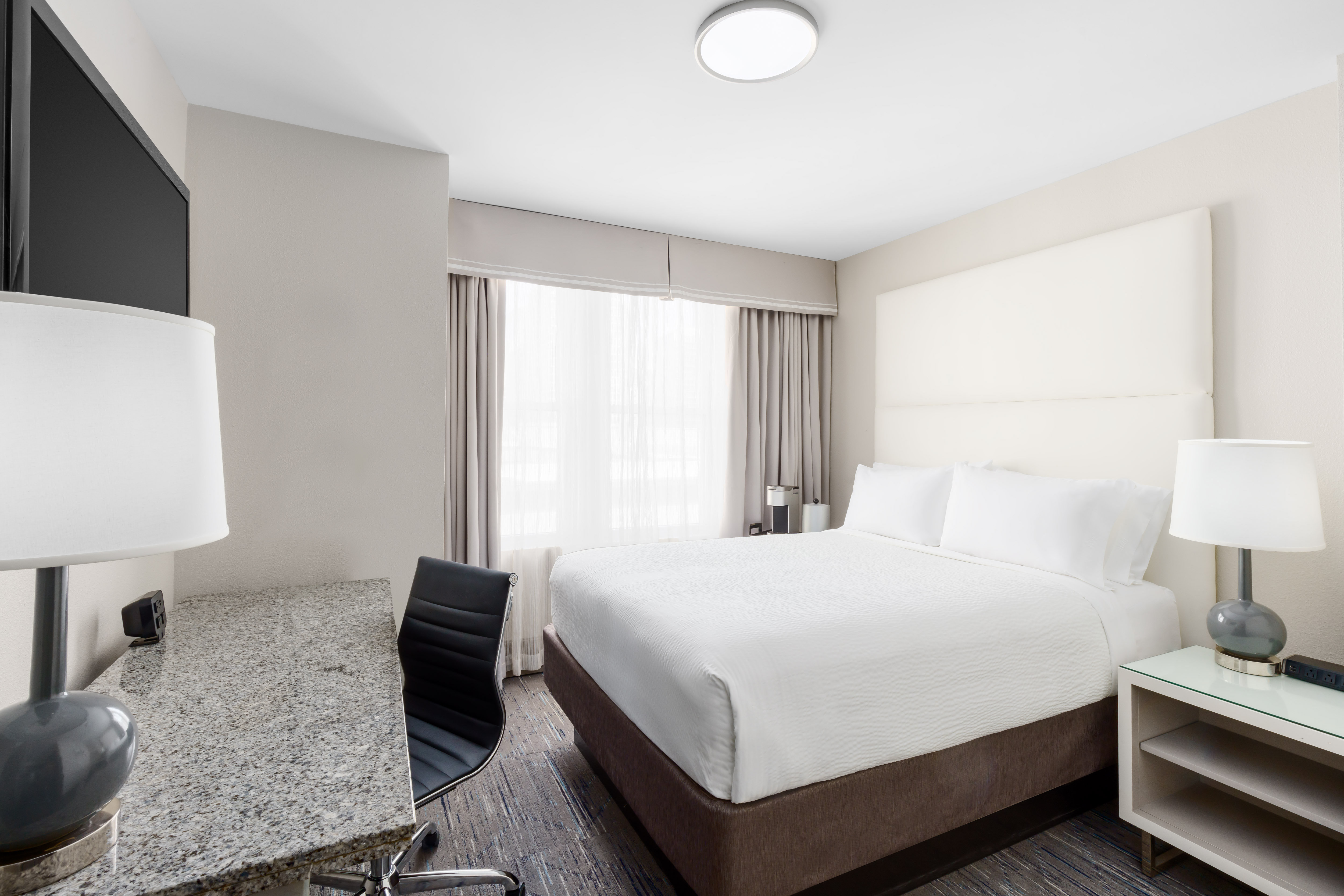 holiday inn express chicago magnificent mile
