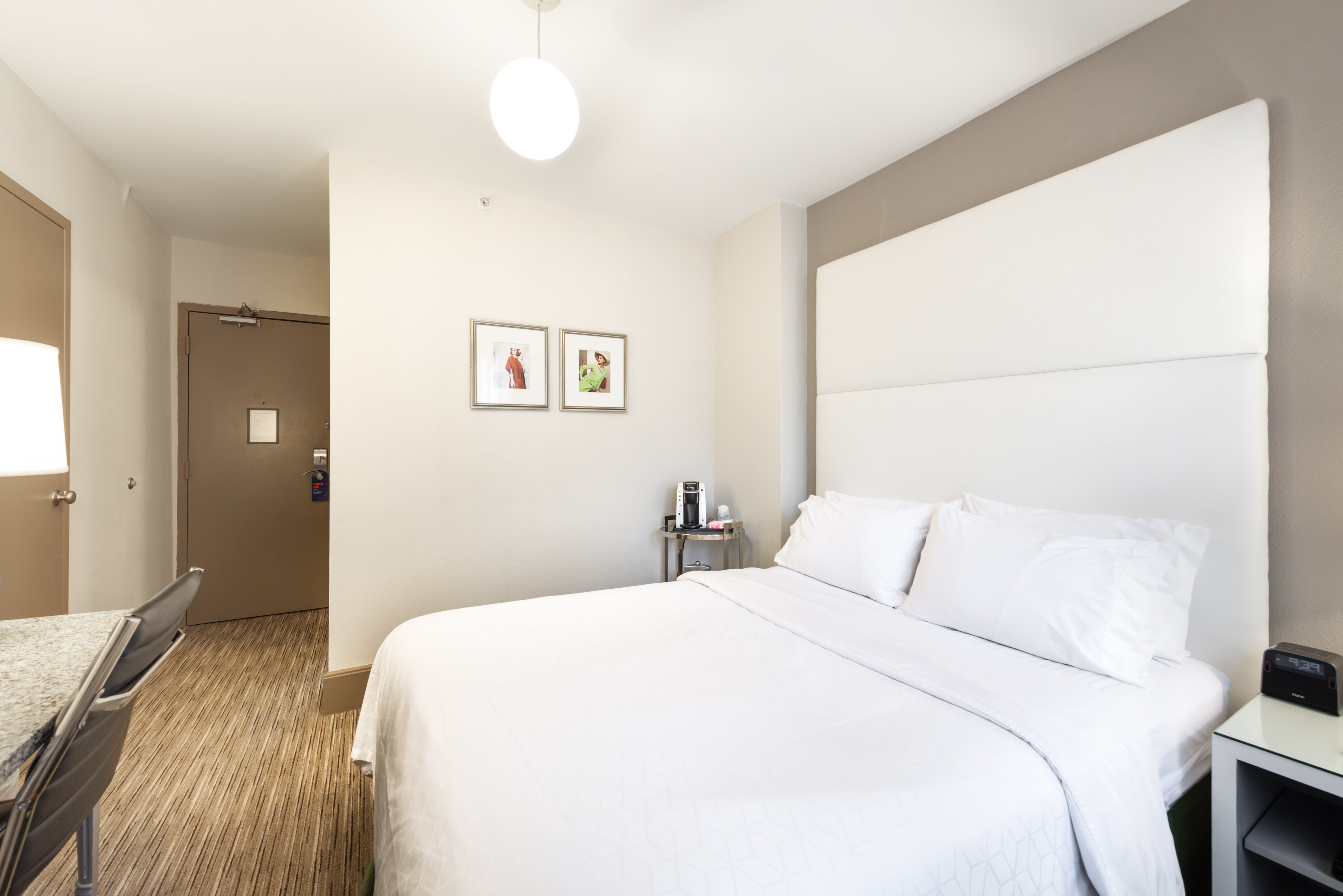 holiday inn express chicago magnificent mile