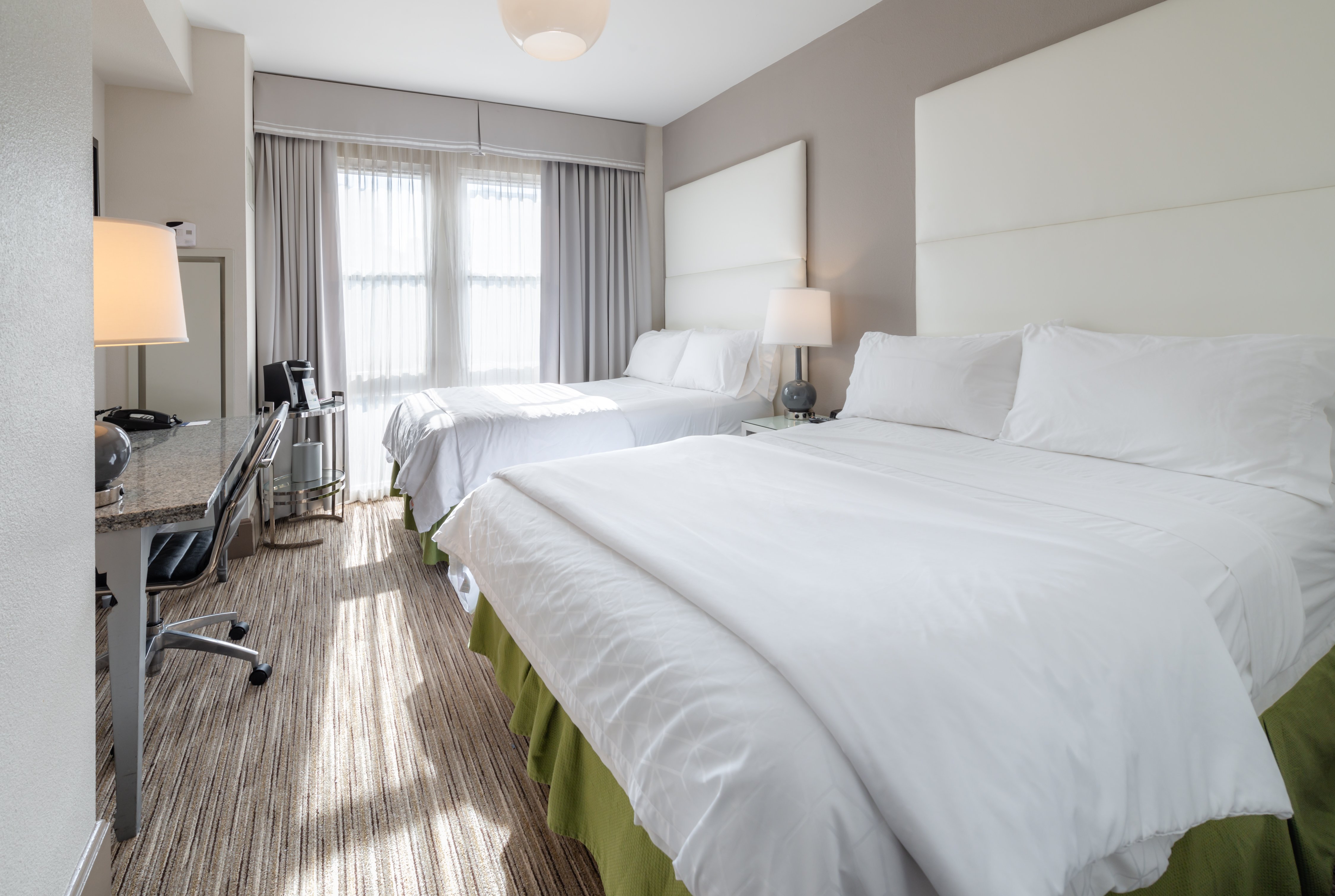 holiday inn express chicago magnificent mile