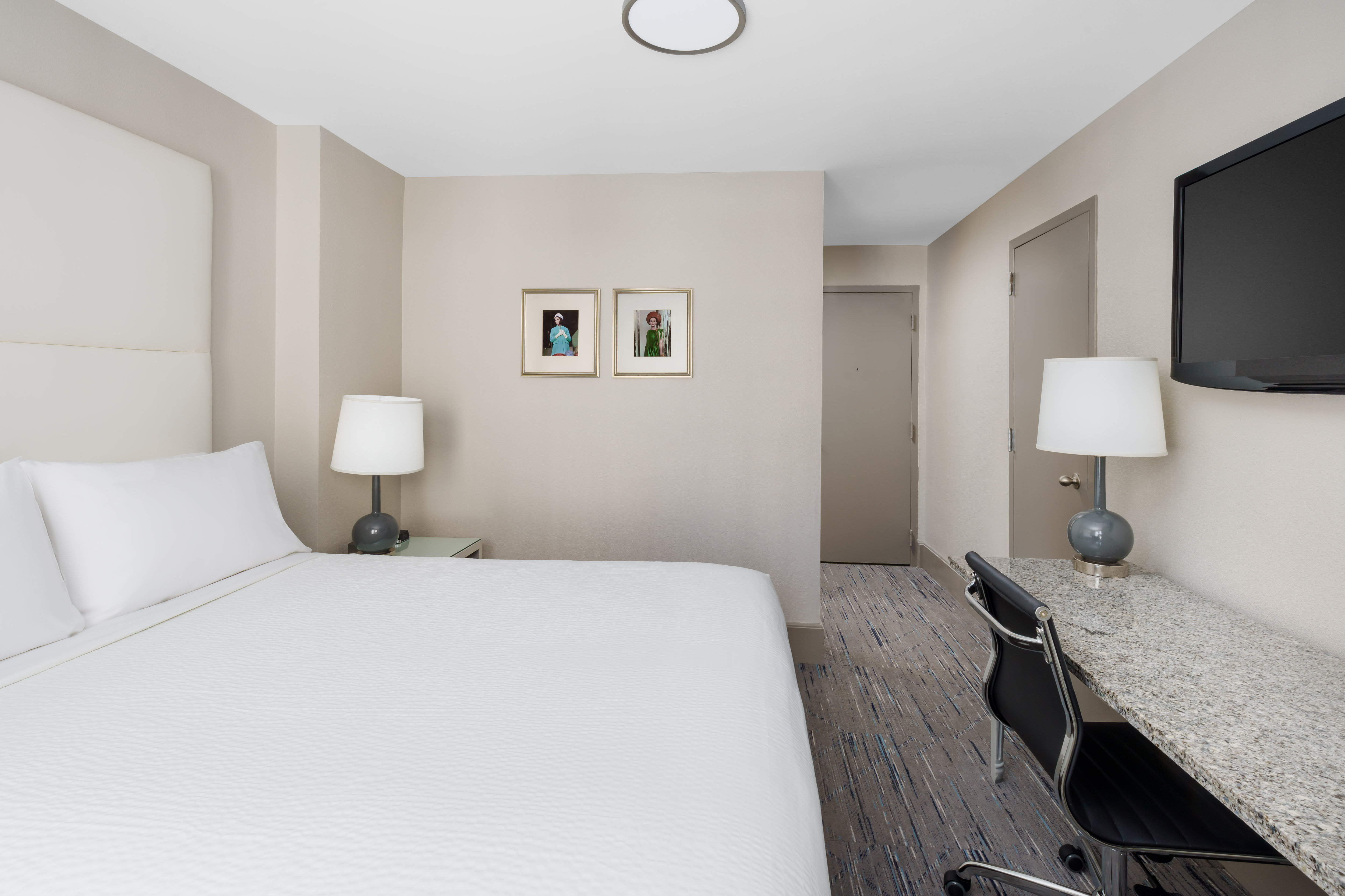 holiday inn express chicago magnificent mile