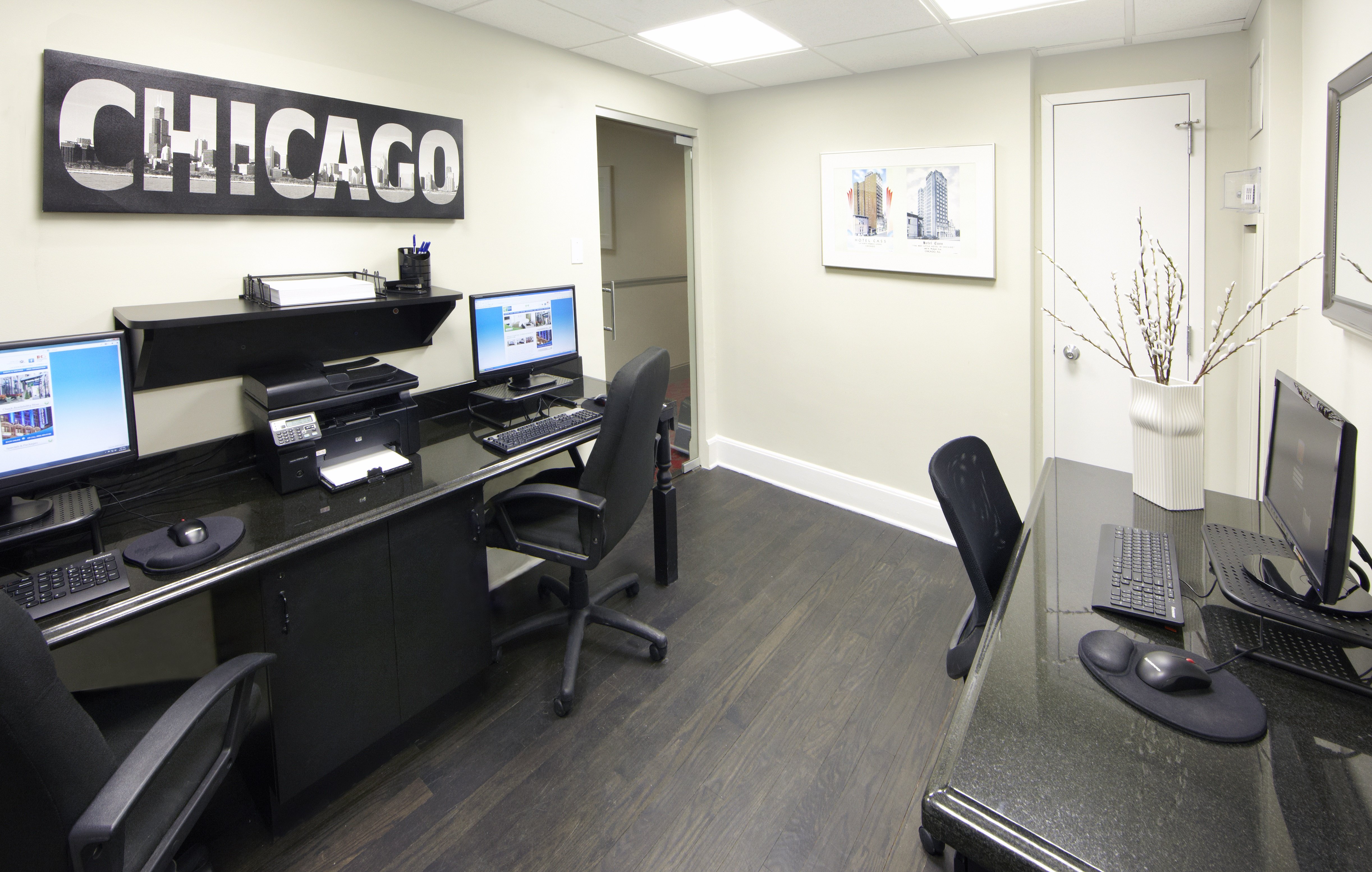 holiday inn express chicago magnificent mile