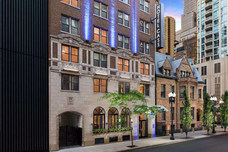 holiday inn express chicago magnificent mile