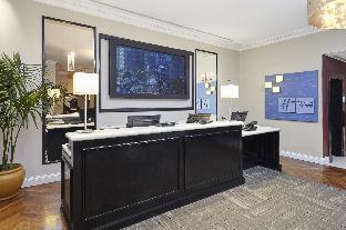 holiday inn express chicago magnificent mile