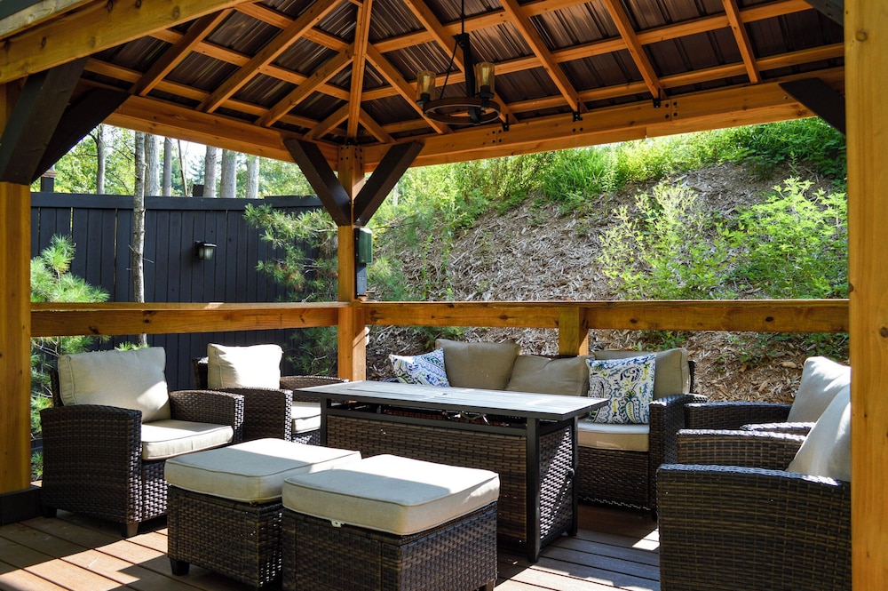 the lodge at flat rock