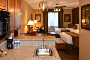 the lodge at flat rock