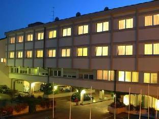 Augustus Hotel,Novara>>Biella,3 star