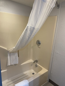 quality inn and suites richardson dallas