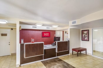 red roof inn plano