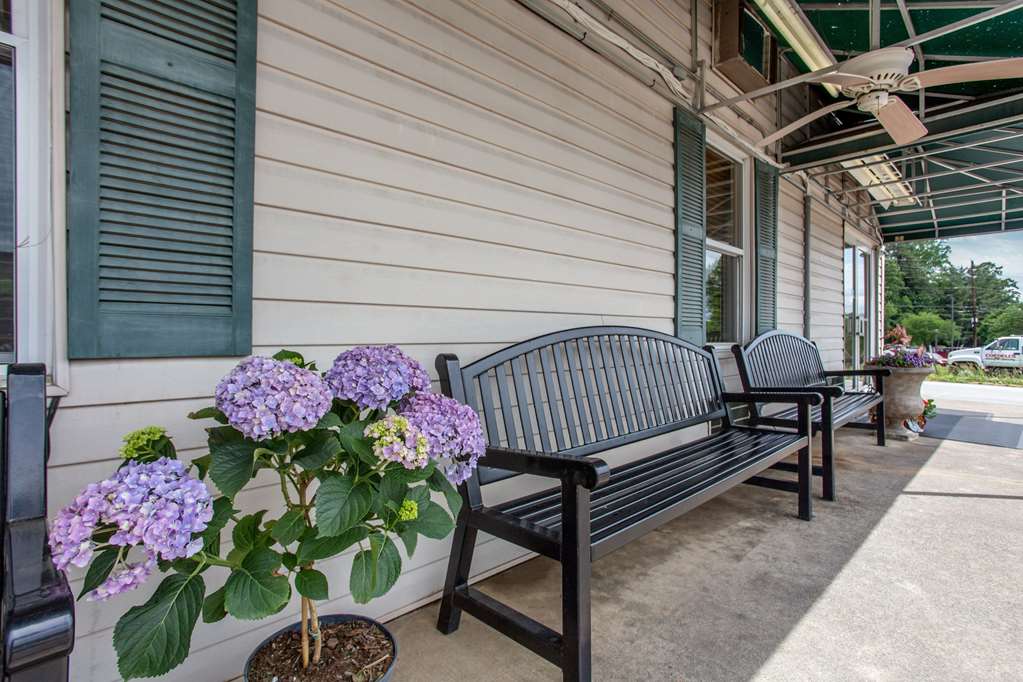 rodeway inn