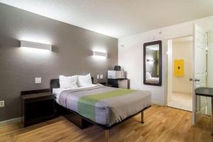 Studio 6 Plano, Tx - Dallas - Plano Medical Center,In Plano,3 star