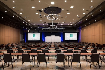 embassy suites by hilton dallas frisco hotel and convention center