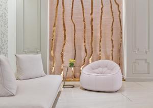 hotel crescent court