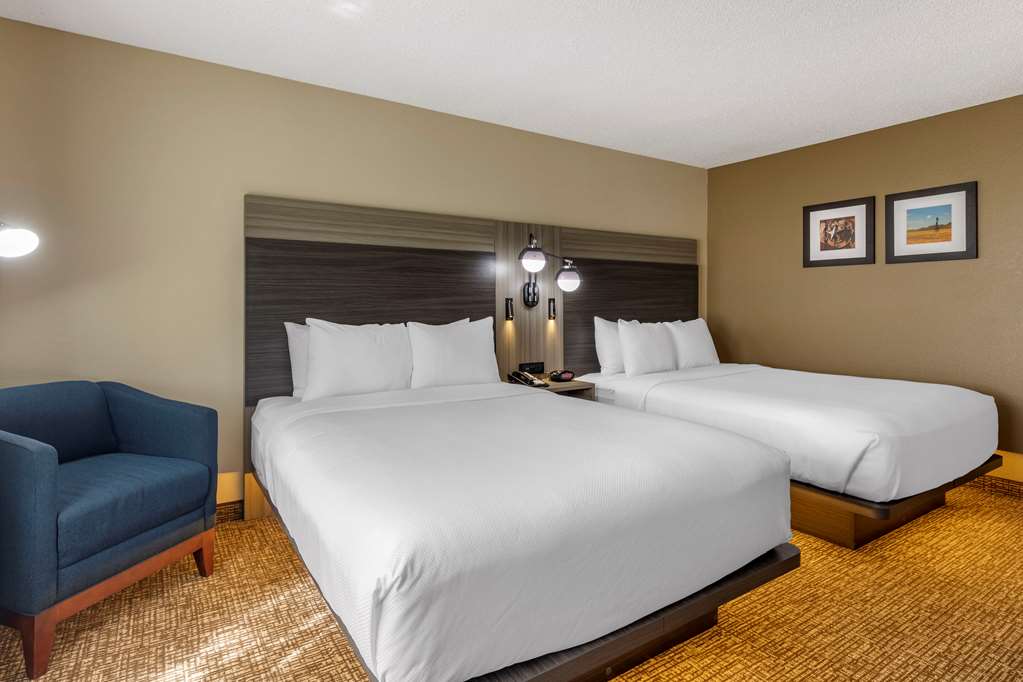 comfort inn and suites north dallas addison