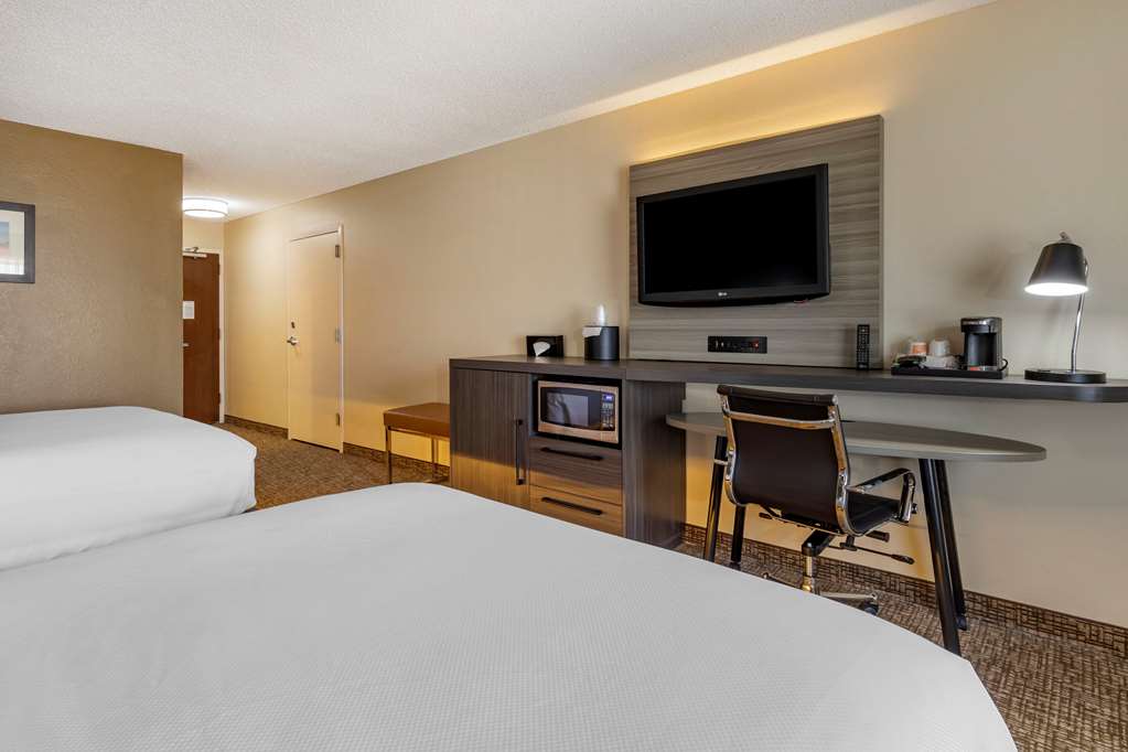 comfort inn and suites north dallas addison