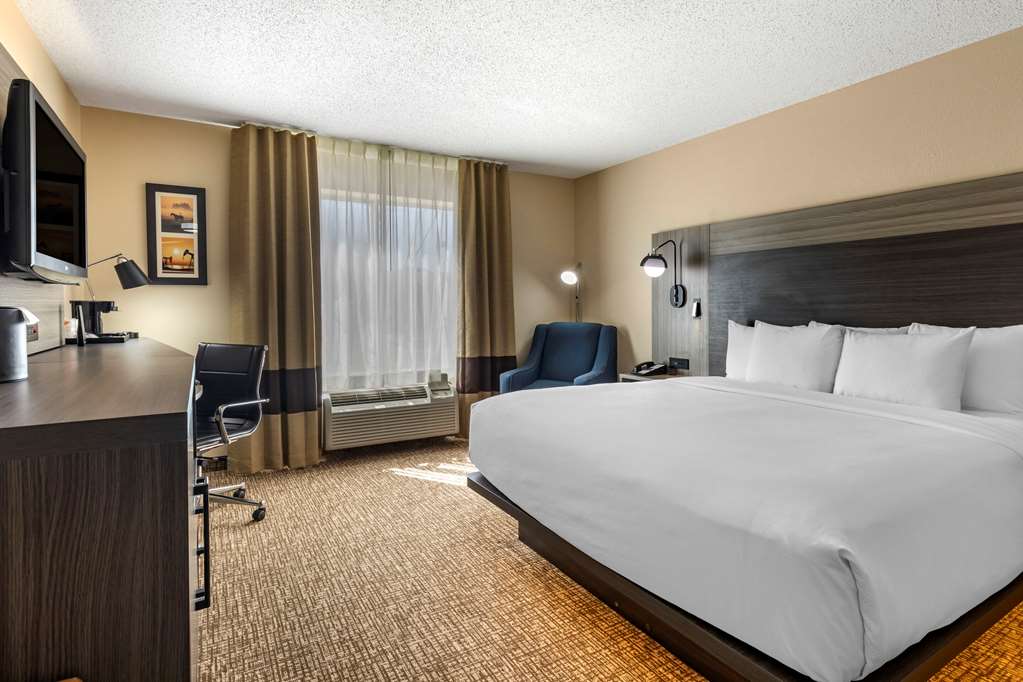 comfort inn and suites north dallas addison