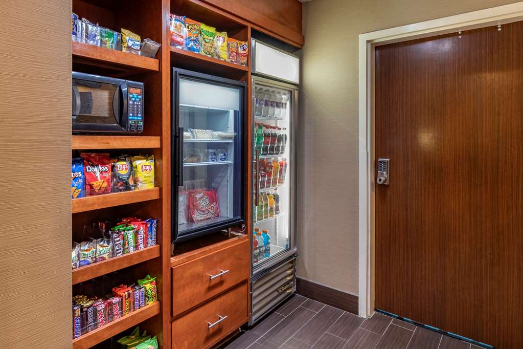 comfort inn and suites north dallas addison