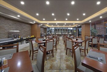 honglilai hotel shenzhen