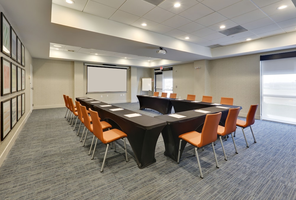 holiday inn express suites irving conv ctr las col