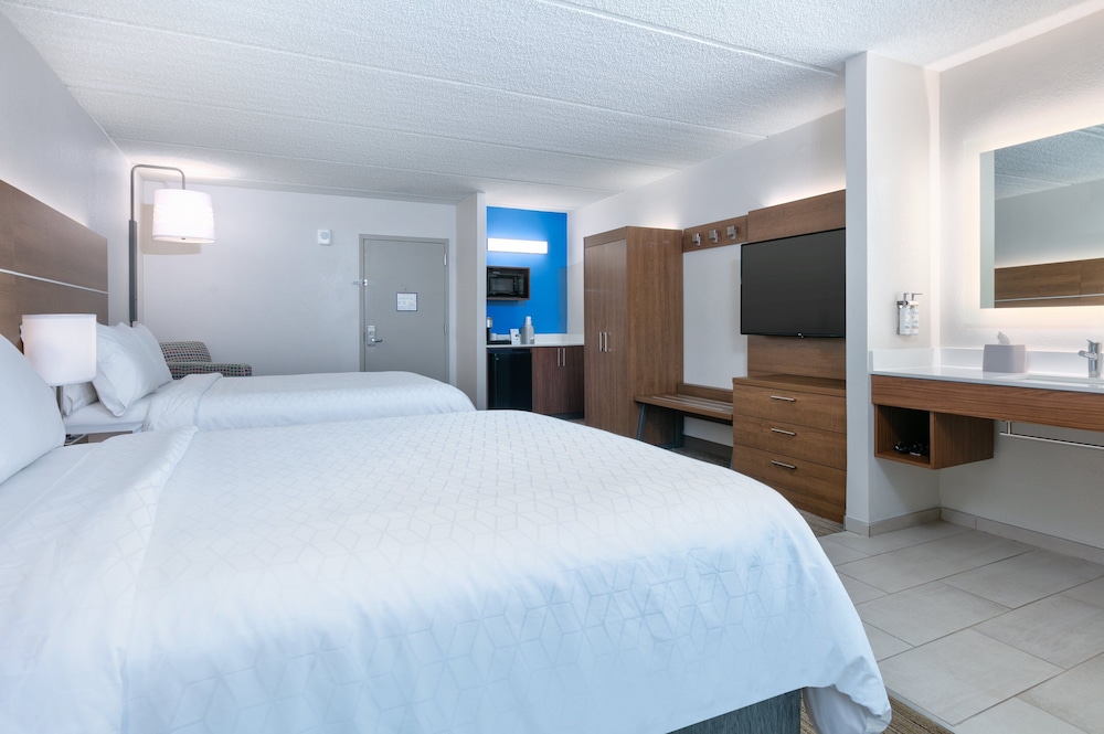 holiday inn express hotel and suites dallas ft wort