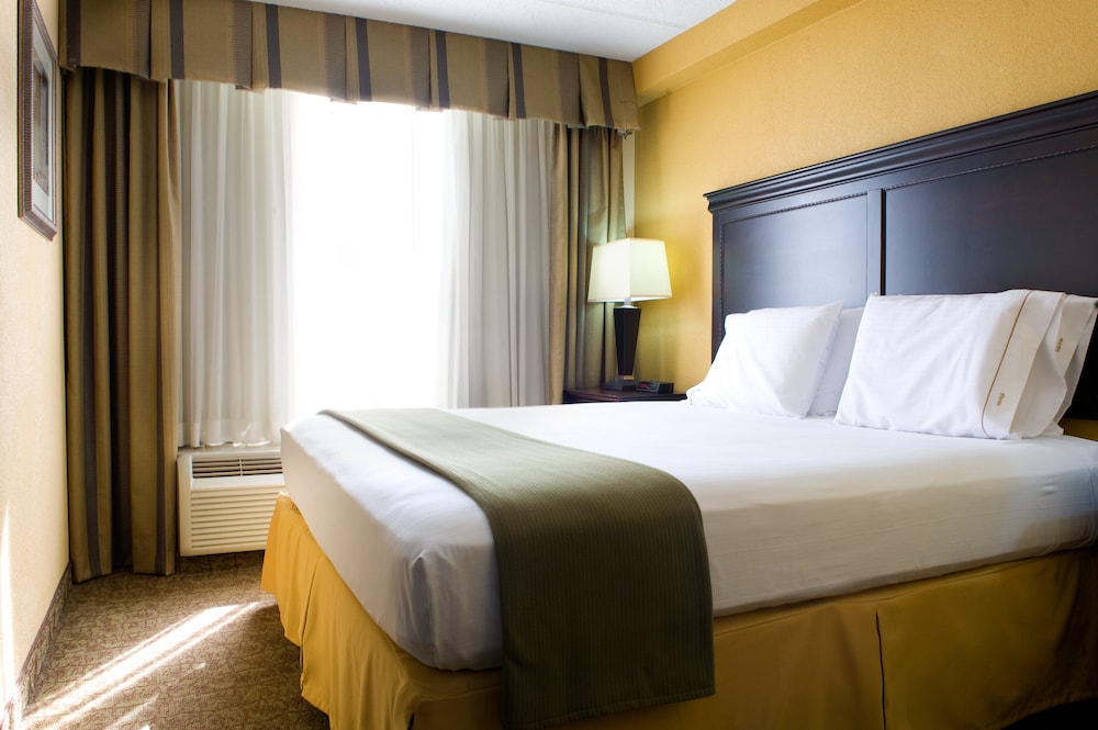 holiday inn express hotel and suites dallas ft wort