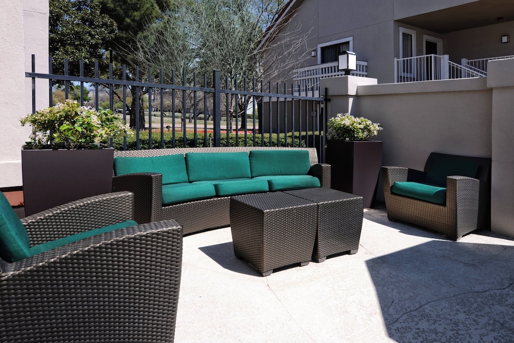 Residence Inn By Marriott Dallas Las Colinas,Dallas County>>Dallas,3 star