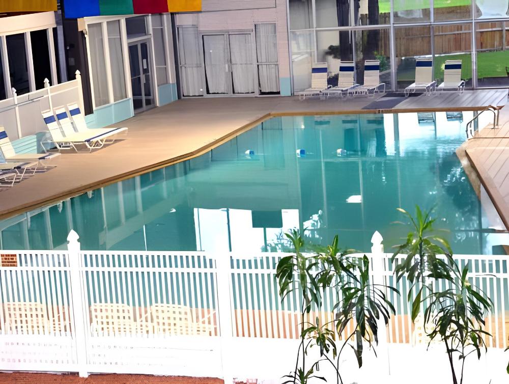 travelodge by wyndham lincoln northeast