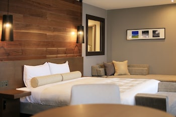 art hotel ishigakijima