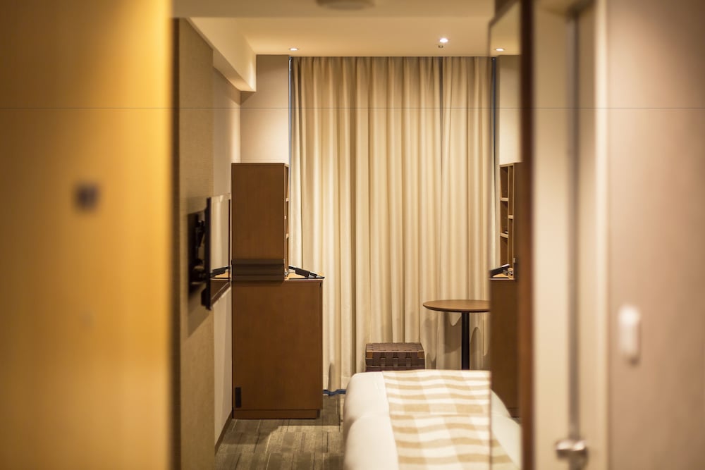 art hotel ishigakijima