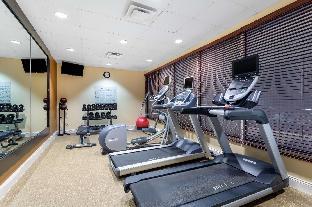 hilton garden inn islip macarthur airport