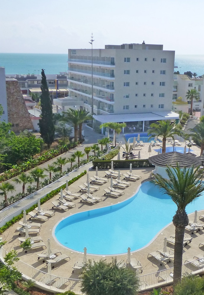 paralimni