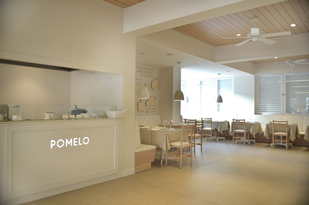 sunrise gardens aparthotel