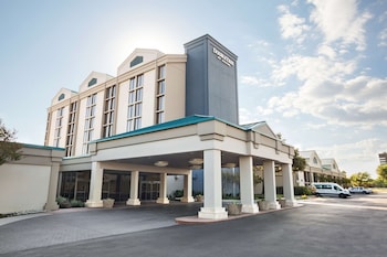 Doubletree By Hilton Dallas - Dfw Airport North,,4 star