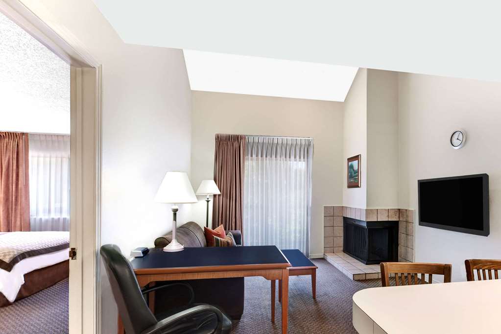 value suites extended stay arlington