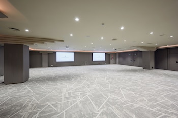 intercontinental barcelona by ihg