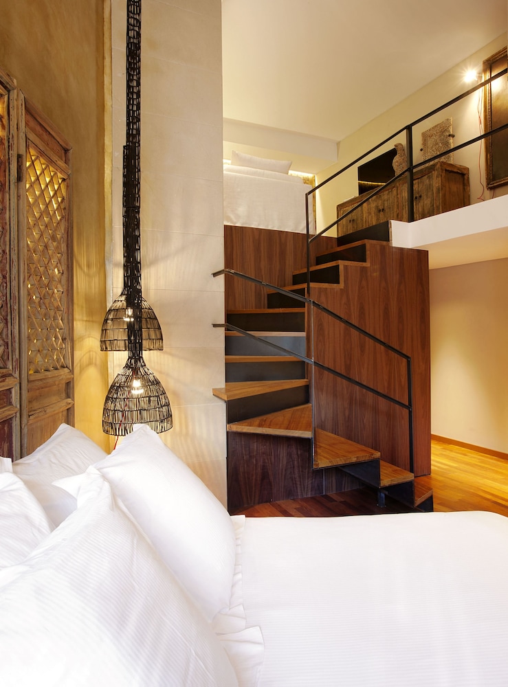 claris hotel barcelona