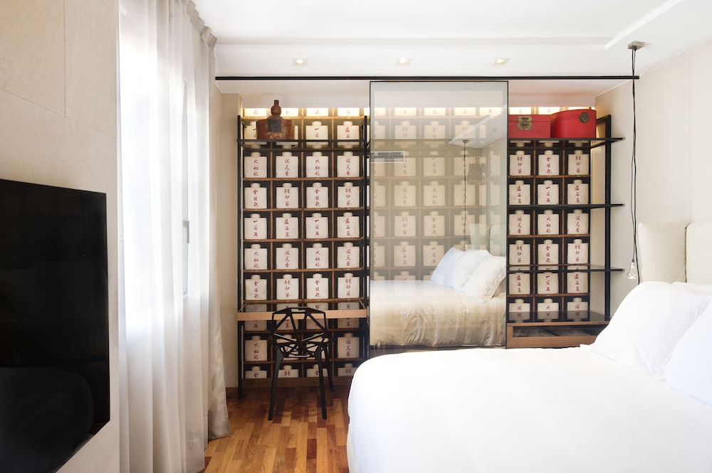 claris hotel barcelona