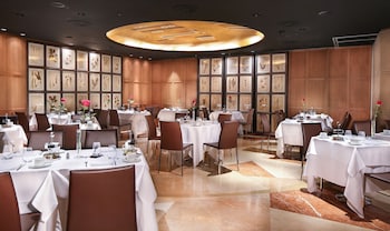 claris hotel barcelona