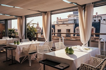 claris hotel barcelona