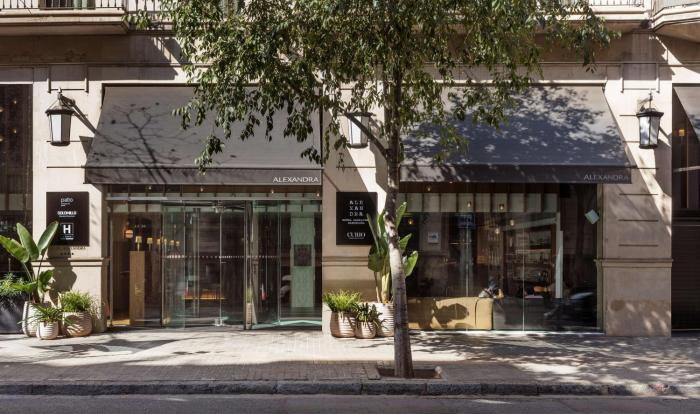 alexandra barcelona hotel curio collection by hilton
