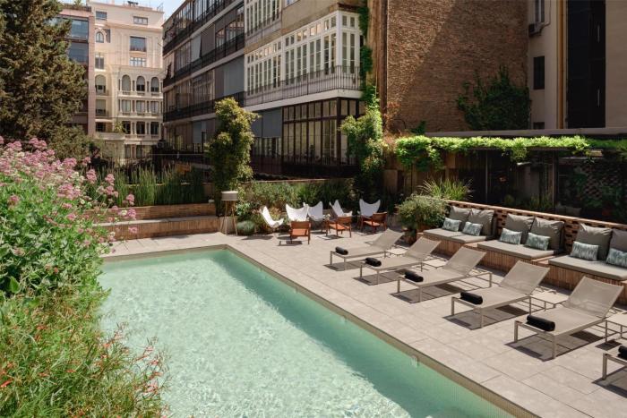 alexandra barcelona hotel curio collection by hilton