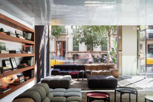 alexandra barcelona hotel curio collection by hilton