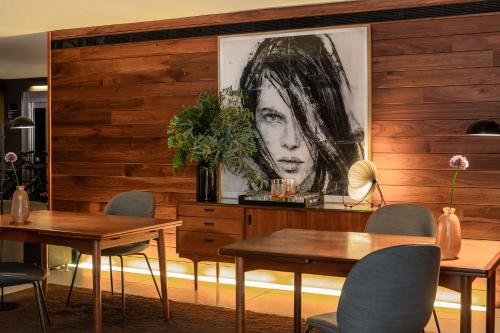 alexandra barcelona hotel curio collection by hilton