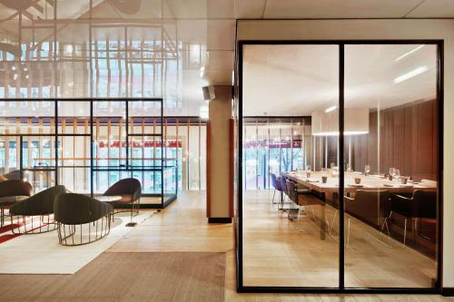 alexandra barcelona hotel curio collection by hilton