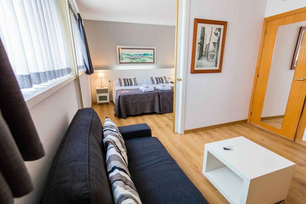 aparthotel atenea