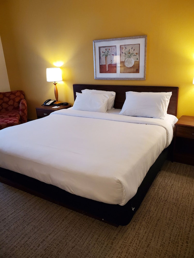 wingate by wyndham uniontown