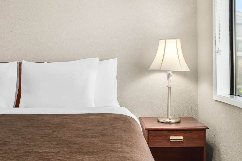 columbia river hotel ascend hotel collection