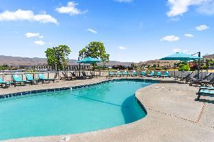 columbia river hotel ascend hotel collection